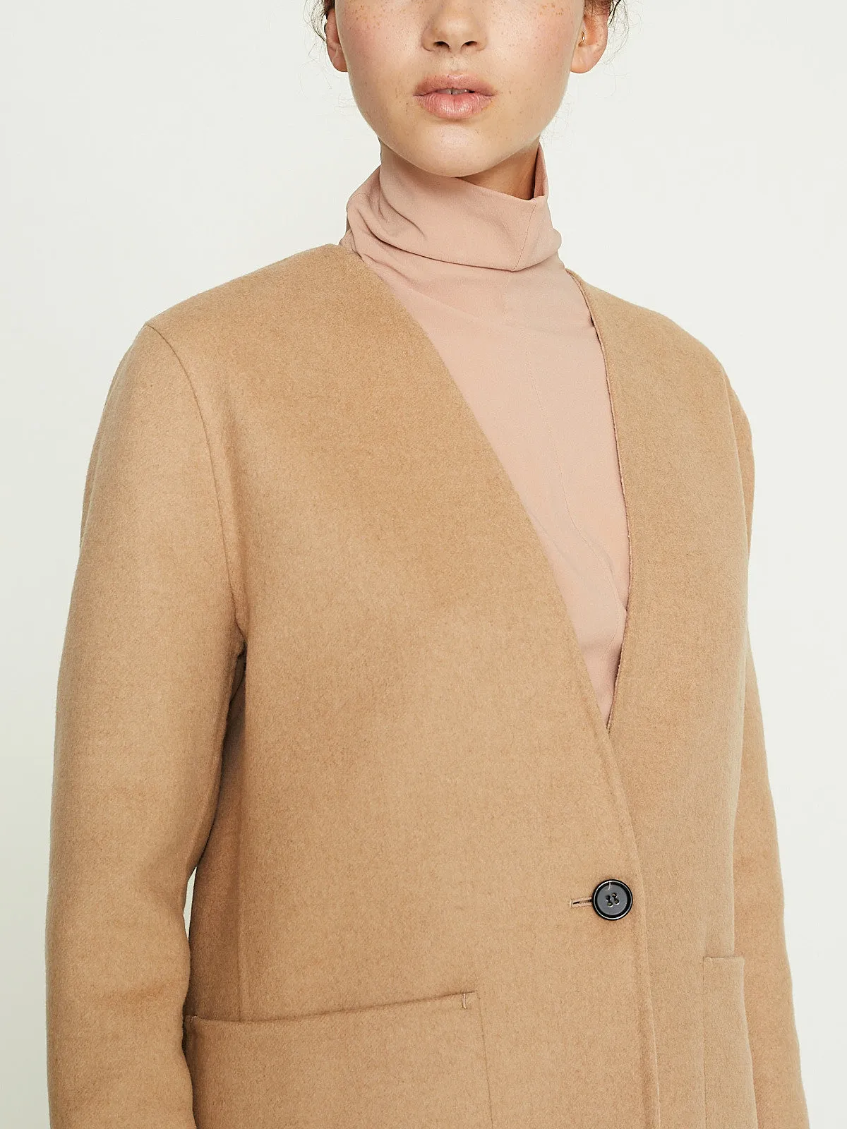 Cirrus Collarless Jacket in Camel/Beige
