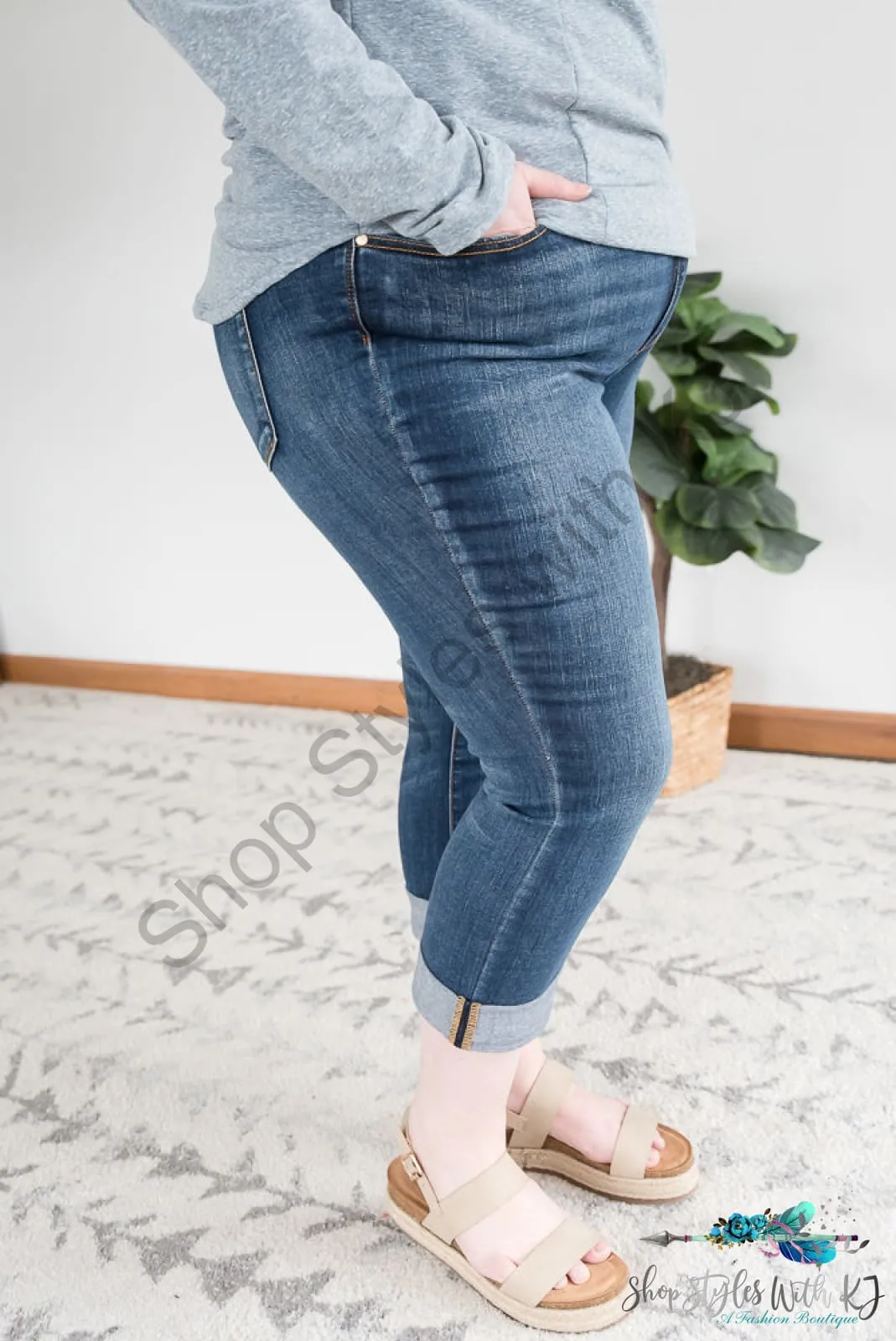 Make a Move Judy Blue Capris